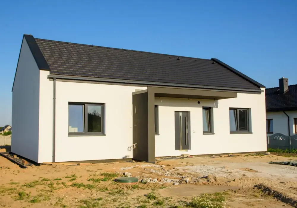 Koszt budowy domu 220 m2 - realne widełki i pułapki