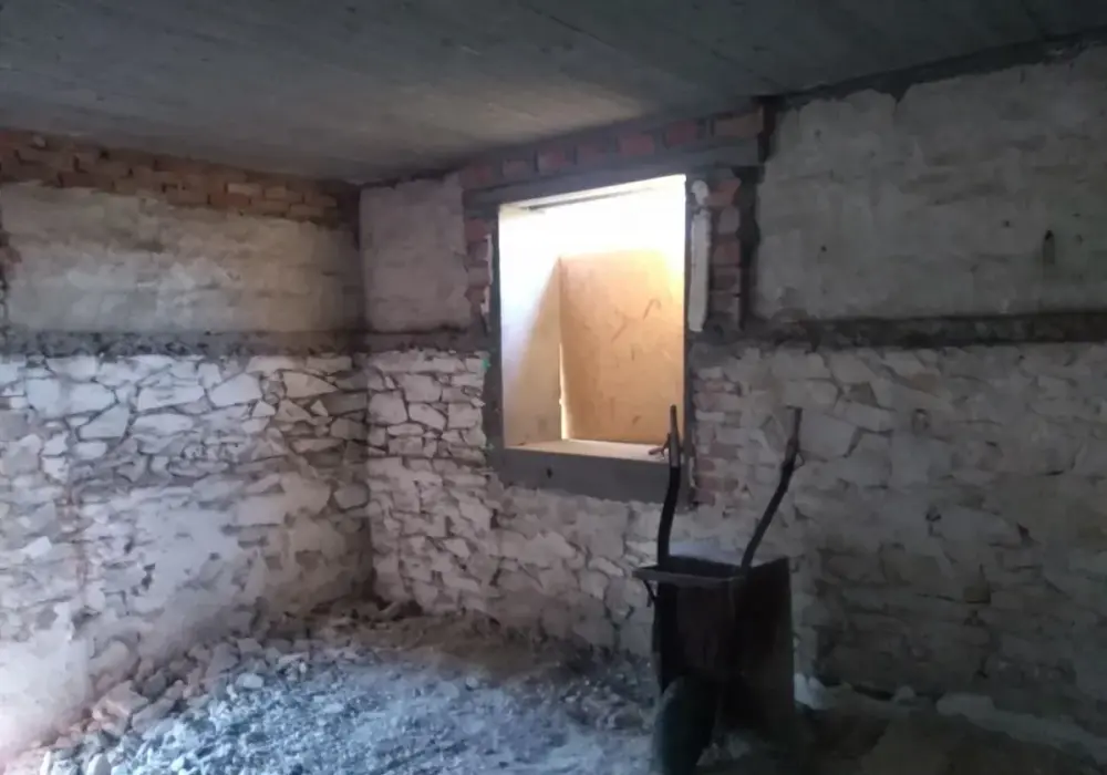 Co zamiast tynku wewnątrz? Skuteczne i estetyczne alternatywy