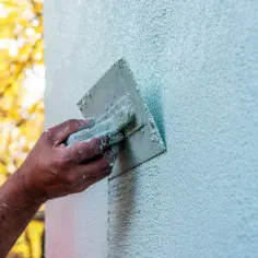 Jaki tynk na styropian wybrać, by uniknąć kosztownych błędów?