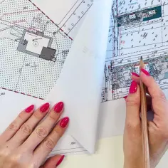 Rysunek techniczny z zaznaczonymi przyłączami i wymiarami. Mapa do celów projektowych cena zależy od szczegółowości.