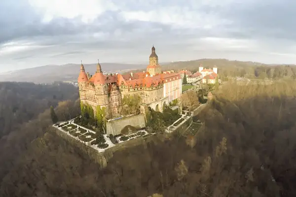 Ile zamków wybudował Kazimierz Wielki? Zaskakujące fakty historyczne