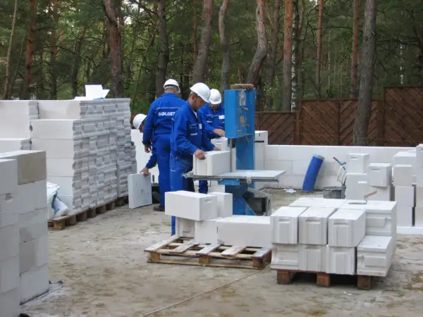 Ile bloczków betonowych na m² - Oblicz to precyzyjnie!